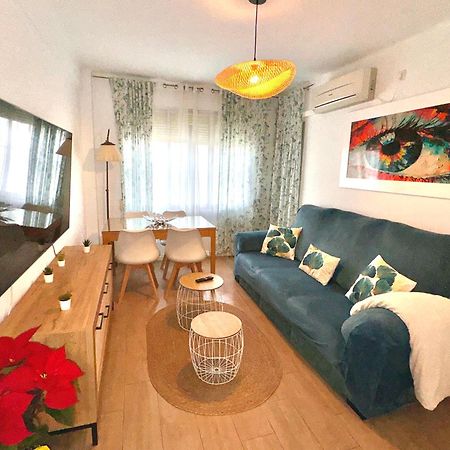 Infantes Beach Apartment Torre Del Mar Ngoại thất bức ảnh